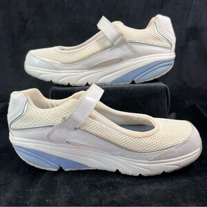 Ryka Relief White Mesh Leather Women's Mary Jane Low Sneakers